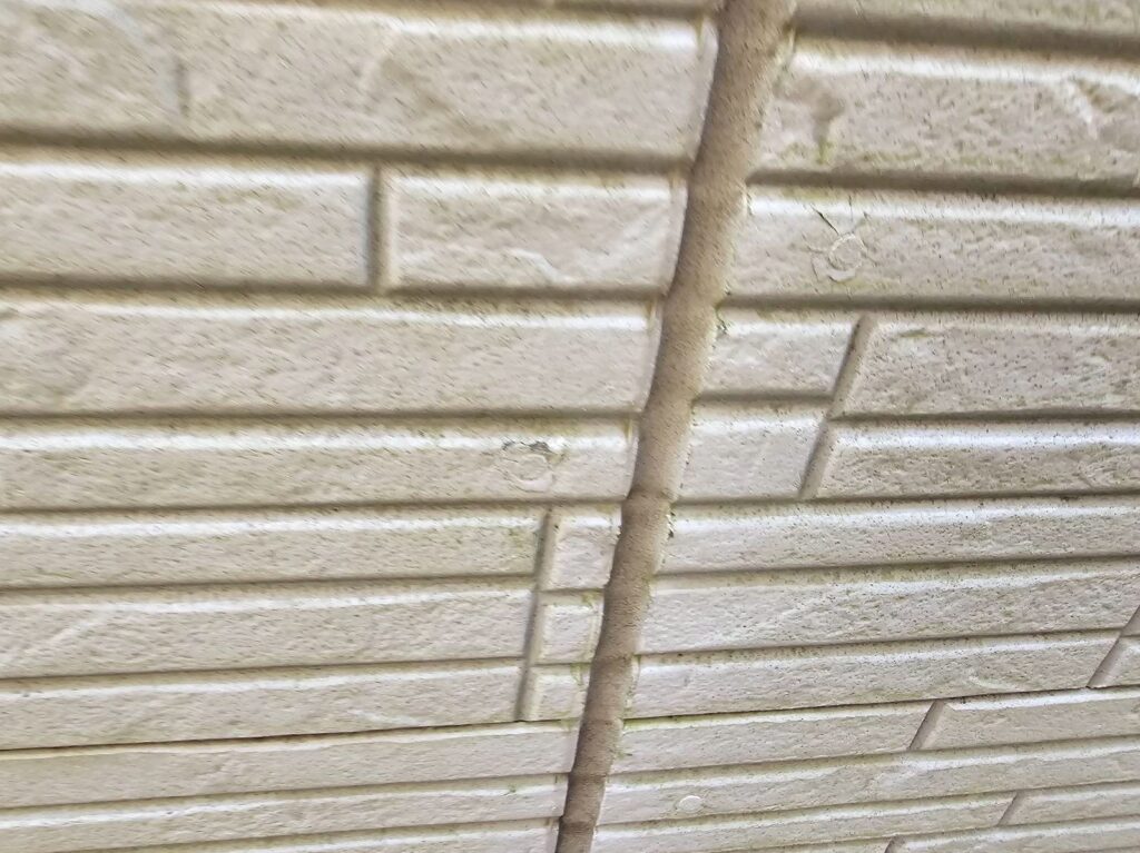 千葉市若葉区D様_シーリング劣化