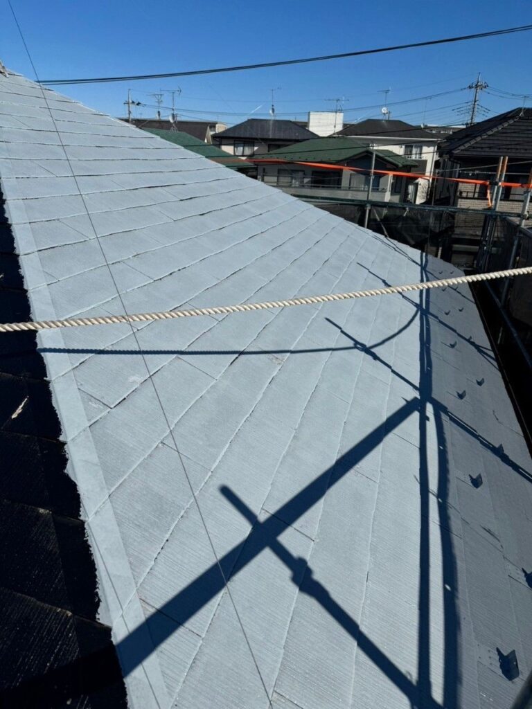 千葉市緑区_M様邸_施工中屋根下塗り白