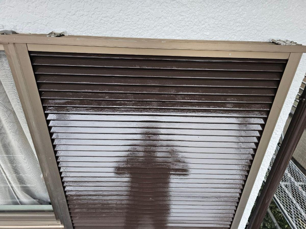 千葉市I様邸_雨戸塗装後