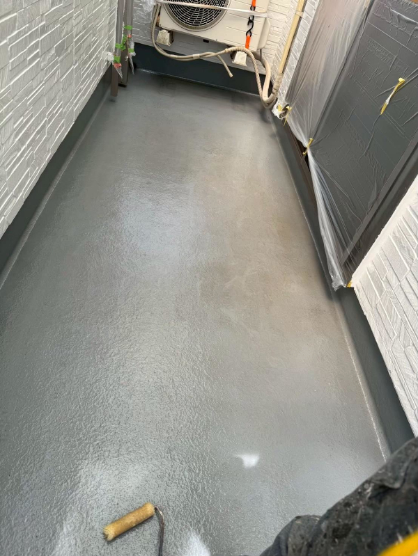 千葉市若葉区_O様_ベランダ施工中1