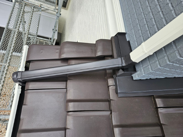 ちはら台西D様_施工後下屋根と雨樋