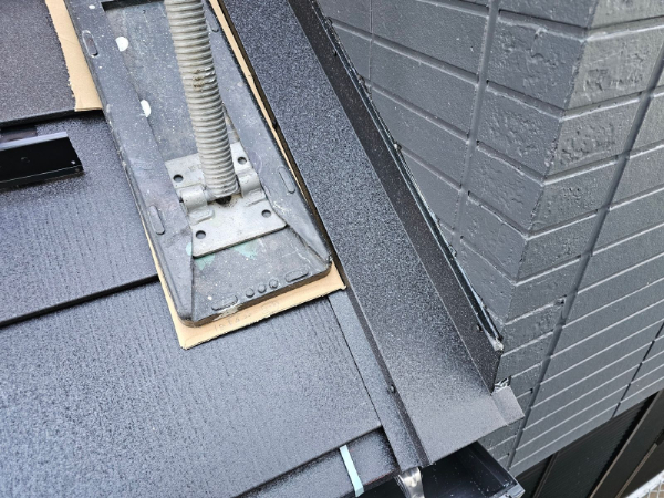 千葉市T様_屋根板金シーリング