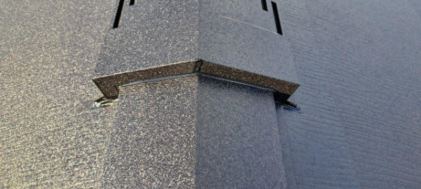 千葉市T様_屋根板金シーリング施工後