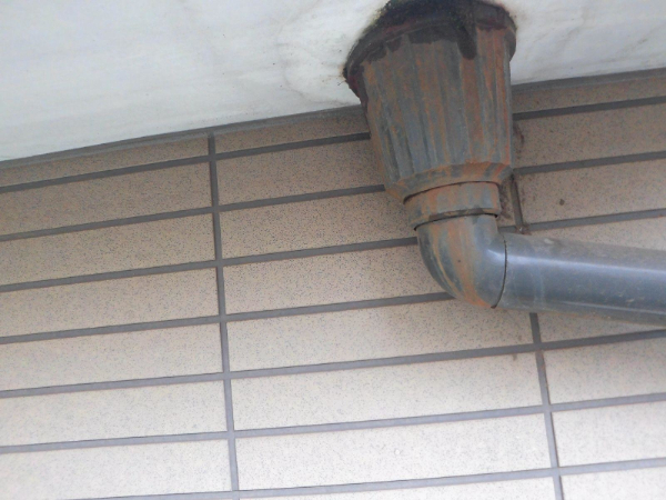千葉市T様_施工前雨樋
