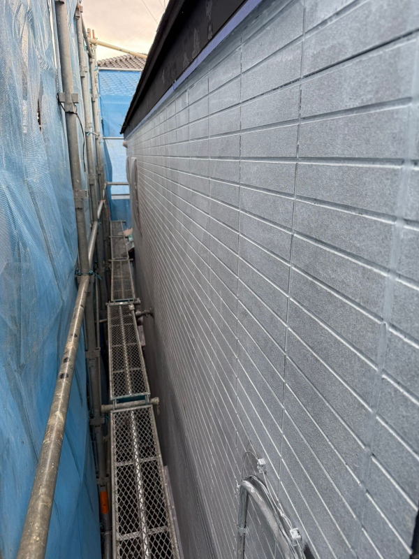 千葉市T様_外壁塗下塗り3