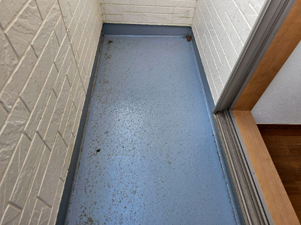 千葉市緑区H様_施工前ベランダ2