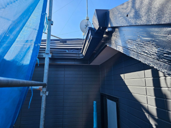 千葉市T様_破風施工後