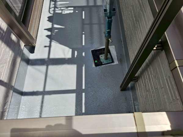 千葉市中央区_ベランダ塗装後