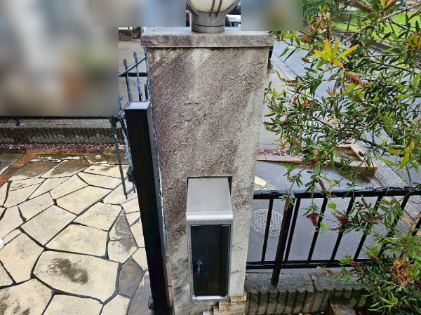 千葉市中央区_施工前門柱