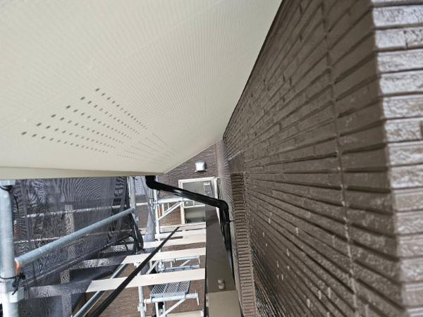 ちはら台西_M様軒天施工後