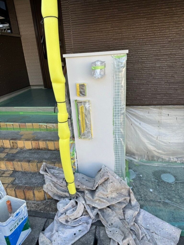 ちはら台西_M様門柱塗装中2