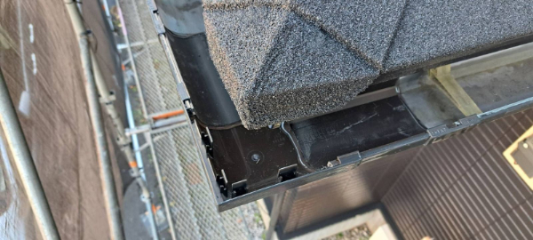 千葉市緑区I様_軒樋交換後