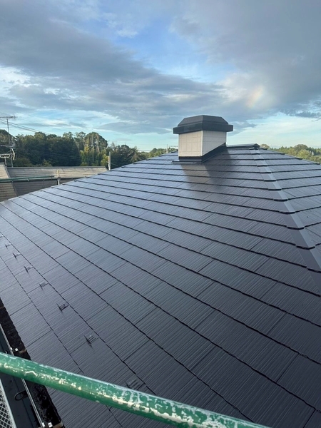 千葉市緑区I様邸_施工後屋根(縦)