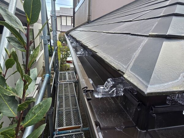 千葉市緑区-雨樋施工-雨樋上から